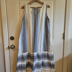 J. Jill Blue and White Patterned Dress